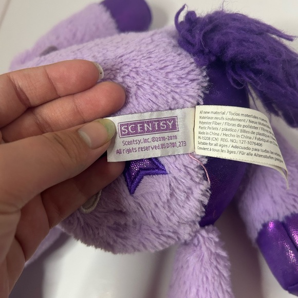 a Scentsy Buddy plush! - Picture 4 of 6